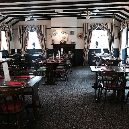 The Red Lion Inn & Restaurant Prestatyn Extérieur photo